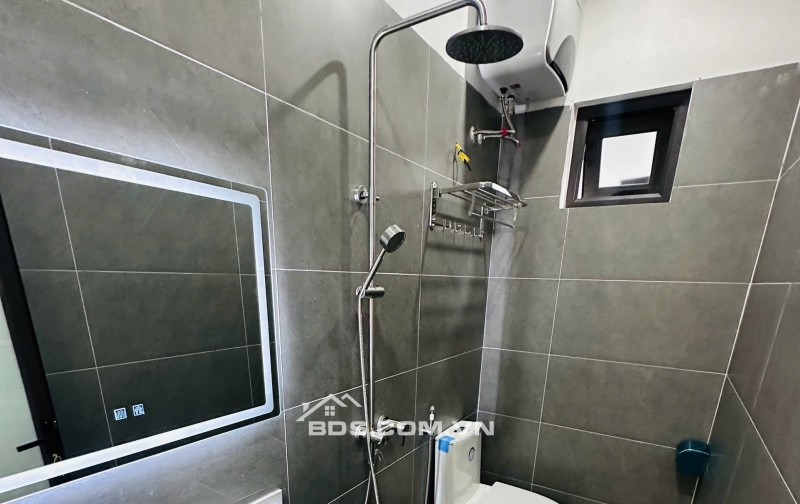 BÁN NHÀ SIÊU ĐẸP 2.95 TỶ 3 TẦNG 65M2 TRUNG TÂM ĐƯỜNG VỊ XUYÊN