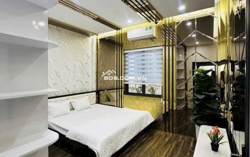 Bán Nhà Ô TÔ Nguyễn Chí Thanh, Đống Đa 40m, 6 tầng, mt 4m, giá 20.5 tỷ.