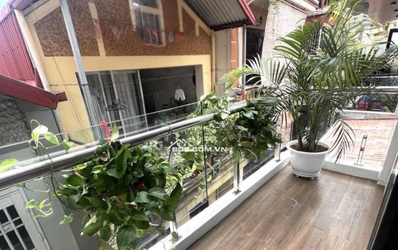 Bán Nhà Kinh Doanh, Ngõ Ô TÔ, Tôn Đức Thắng, Đống Đa 40/46m, 5 tầng, mt 8m, giá 21.6 tỷ.