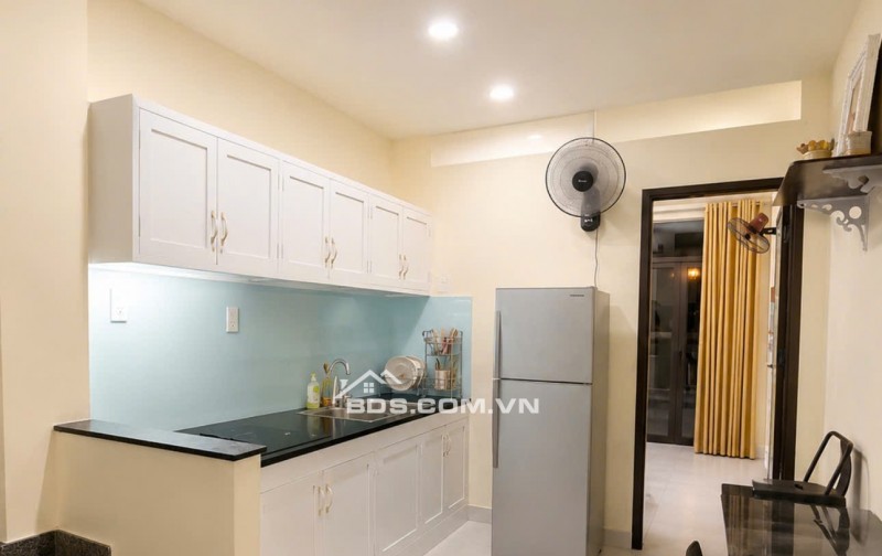 NHÀ ĐẸP KHU BẮC HẢI - HXH 6M GẦN MẶT TIỀN CMT8 - 4 TẦNG BTCT - GẦN 40M² - GIÁP QUẬN 3