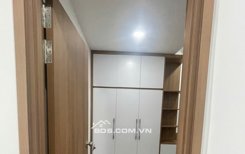 BÁN CHCC XÃ TÂN NHỰT– 85MV 2PN2VS – NỘI THẤT CƠ BẢN - SHR - CHỈ 3.1 TỶ. LH:0906645077.
