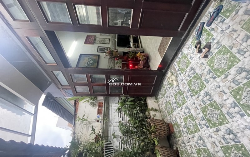 Bán nhà Huỳnh Tấn Phát, Xã Nhà Bè, view sông đẹp, oto đỗ cửa, thiết kế lại được 5-6 pn