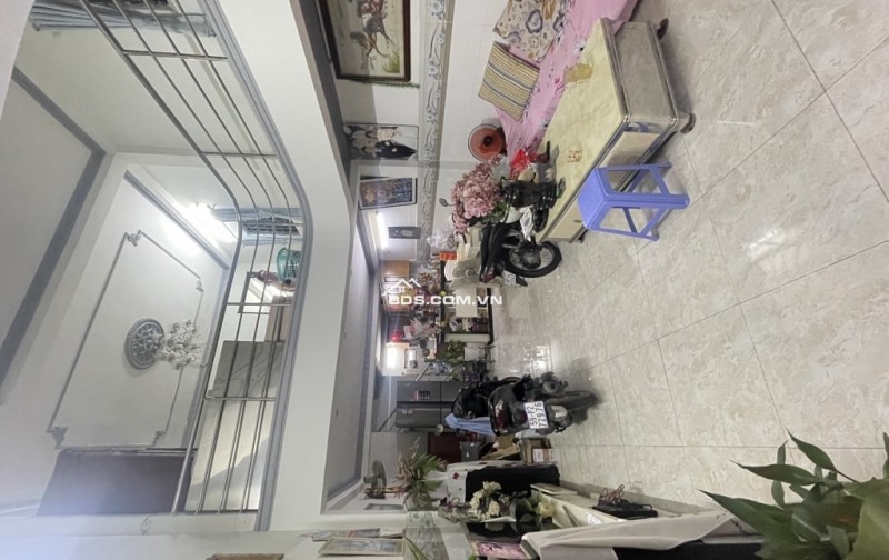 Bán nhà Huỳnh Tấn Phát, Xã Nhà Bè, view sông đẹp, oto đỗ cửa, thiết kế lại được 5-6 pn