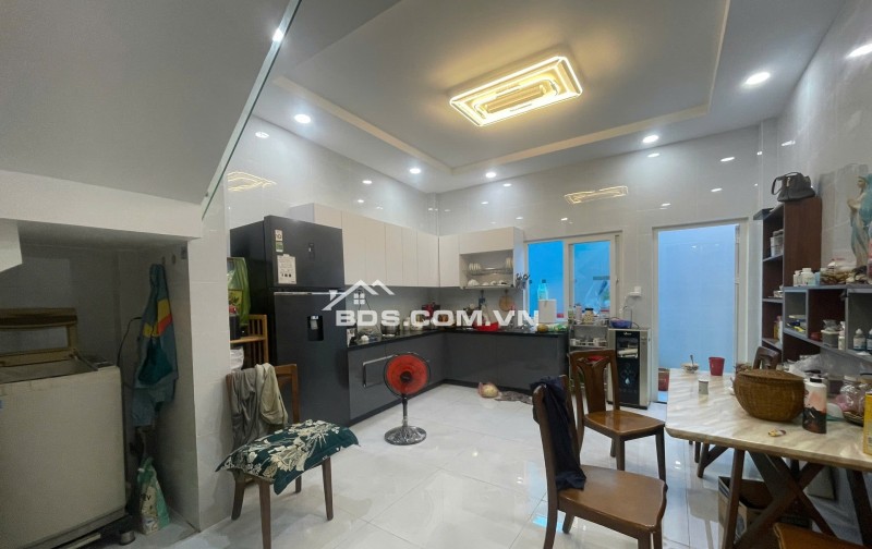 BÁN CĂN NHÀ MẶT TIỀN HẺM THÔNG, 64m², CHỈ 7.66 TỶ – CHÍNH CHỦ, GIÁ TỐT