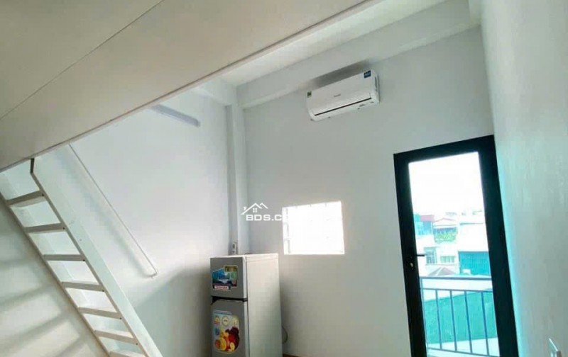 Cho thuê CC mini, có thang máy, có gác xép, có ban công gần trường Bách-Kinh-Xây, 0981888335