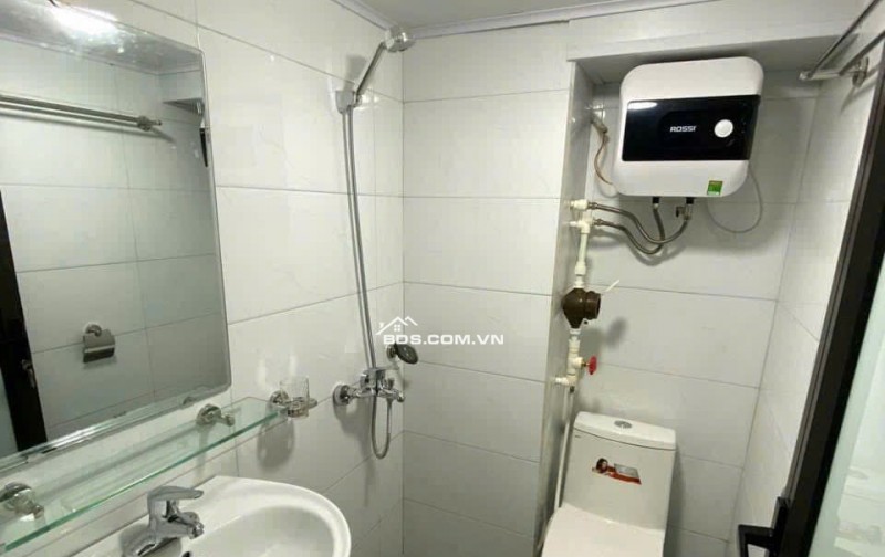 Cho thuê CC mini, có thang máy, có gác xép, có ban công gần trường Bách-Kinh-Xây, 0981888335