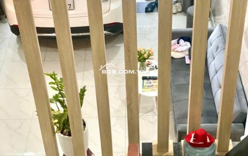 Bán nhà Đẹp Thủ Đức 3 Tầng Giá chỉ nhỉnh 6 Tỷ