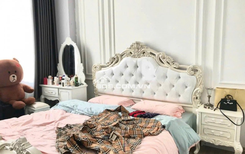 Bán nhà Đẹp Thủ Đức 3 Tầng Giá chỉ nhỉnh 6 Tỷ