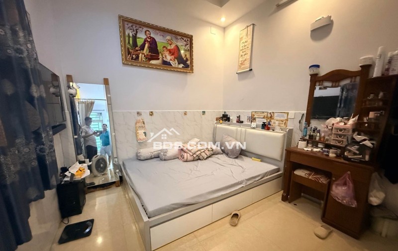 NHÀ ĐẸP ĐIỆN BIÊN PHỦ - 50m ra hẻm xe tải  - liền kề nhiều trường đại học