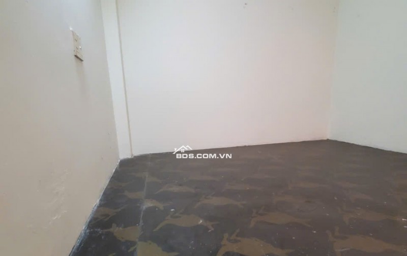 CHO THUÊ PHÒNG TRỌ 1/8 ĐƯỜNG SỐ 10 P.TÂN HƯNG, 22M CHỈ 3TR/TH. LH:0919005798.