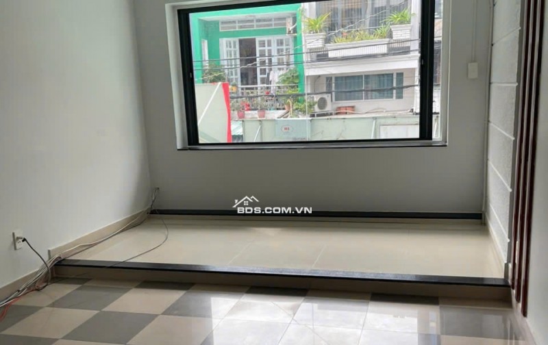 8 tỷ 200 Nhà 3 lầu cư xá Phú Lâm D cách Bình Phú 1 căn
