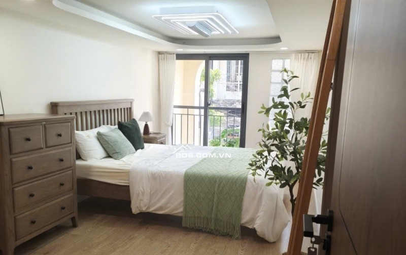 PHÚ NHUẬN – NHÀ ĐẸP FULL NỘI THẤT, HẺM XE HƠI 5M, CHỈ 6.25 TỶ. LH:0775532337.