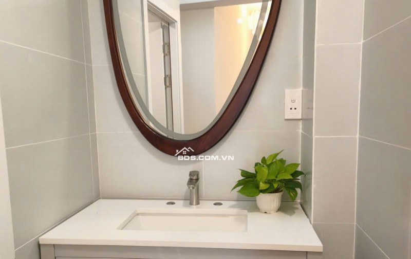 PHÚ NHUẬN – NHÀ ĐẸP FULL NỘI THẤT, HẺM XE HƠI 5M, CHỈ 6.25 TỶ. LH:0775532337.