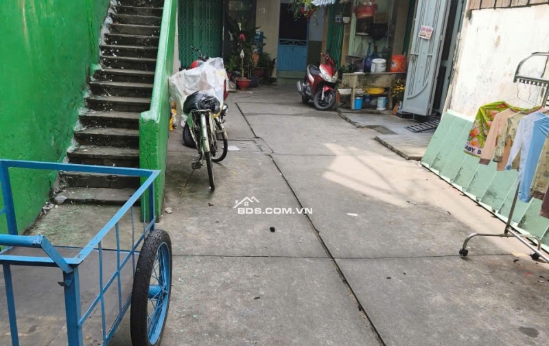 NHÀ ĐẸP LÊ THỊ BẠCH CÁT– QUẬN 11 – 42M2 - CHỈ 5.7 TỶ . LH:0775532337.