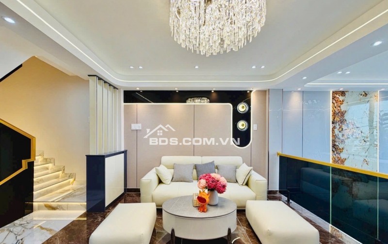 SIÊU PHẨM NGAY PHƯỜNG 10(CŨ)-10PHÚT DI CHUYỂN ĐẾN SÂN BAY  -NHÀ NỞ HẬU- 5 TẦNG BTCT- TẶNG FULL NỘI THẤT