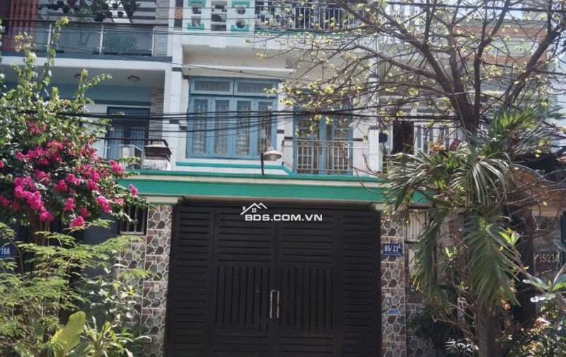 Bán nhà 1 trệt 2 lầu hẻm xe tải Phan Văn Hớn Bà Điểm Hóc Môn