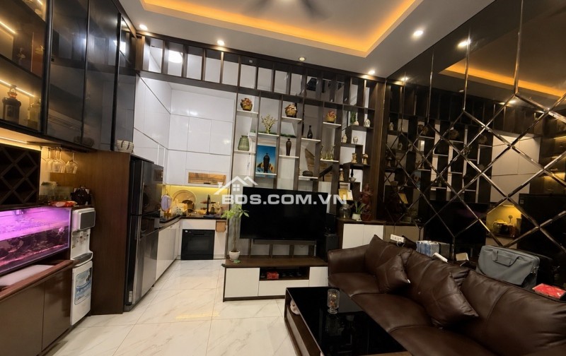 NHÀ ĐẸP THANH XUÂN - NỘI THẤT CỰC XINH - GlÁ CHÀO HẤP DẪN!!!