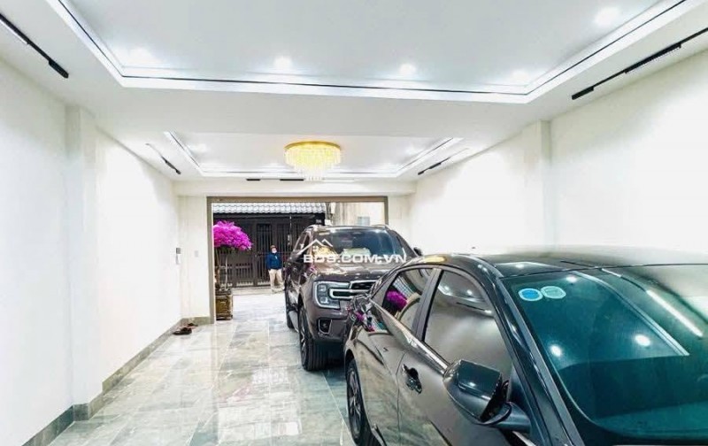 Bán Nhà Lô Góc, Ô TÔ Bát Khối, Long Biên 79m, 8 tầng, mt 5.1m, giá 21.1 tỷ.