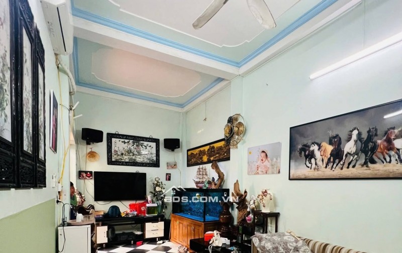 BÁN NHÀ 1.69 TỶ 3 TẦNG 40M2 ( HƯỚNG ĐÔNG ) NGÕ ĐƯỜNG KÊNH