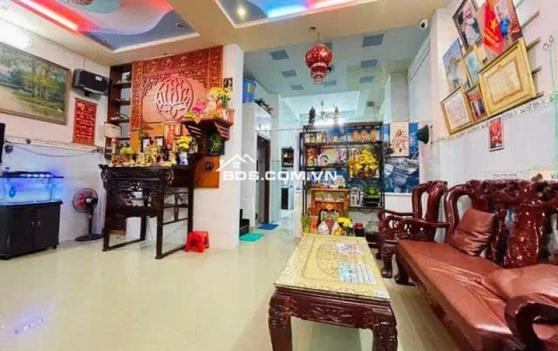 Bán nhà hẻm 448 Phan Huy Ích ngang 6.2m 93m2 4 tầng ngay Emart 2 tiện KD chỉ 12 tỷ.