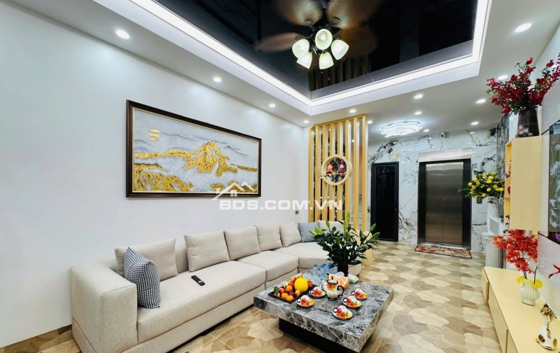 Bán Nhà Thang Máy, Gần Phố, Tân Mai, Hoàng Mai 40m, 5 tầng, mt 3.8m, giá 14.6 tỷ.
