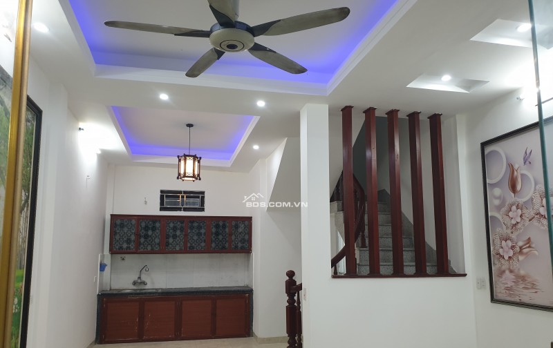 BÁN NHÀ ĐẸP GIÁ RẺ 1.55 TỶ 2.5 TẦNG 38M2 ( TÂY NAM ) NGÕ VĂN CAO