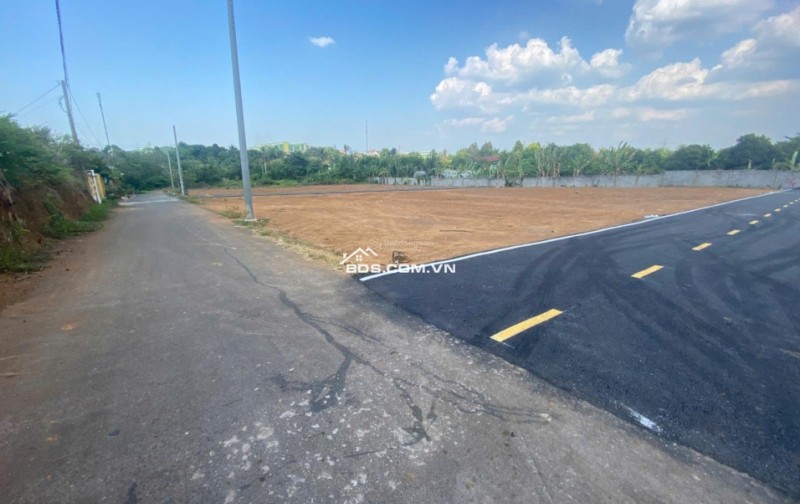 Bán đất Đường Đông Thạnh 2, 21 tỷ, 530m2, view đẹp, nhiều tiện ích