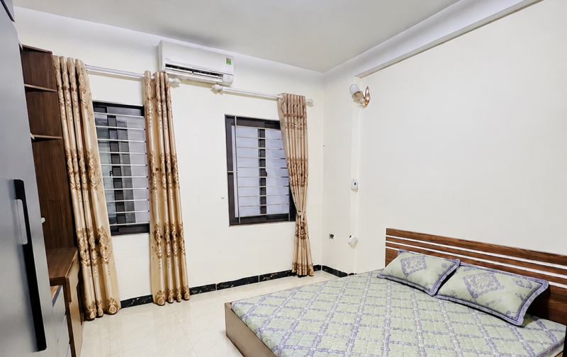 BÁN NHÀ 5 TẦNGx31m2-NGÕ THÔNG Ô TÔ ĐỖ CỬA–10 RA MẶT PHỐ-TRUNG TÂM SÀI ĐỒNG-GIÁ 6.X TỶ