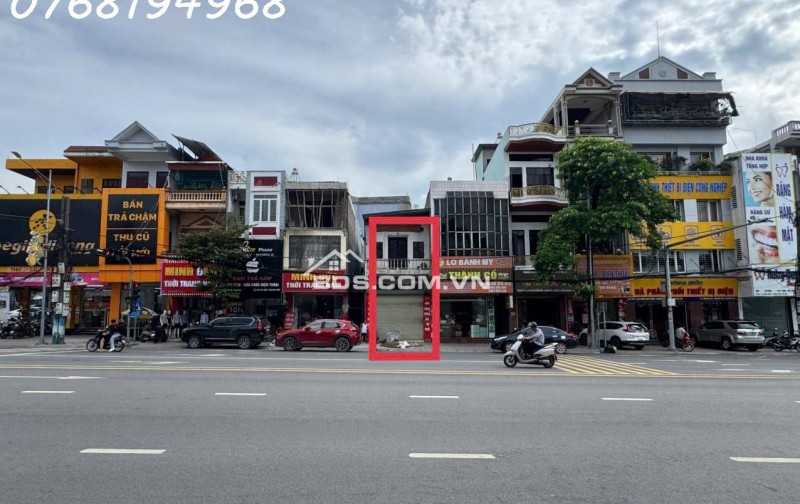 BÁN NHÀ MẶT ĐƯỜNG ĐẠI LỘ HÙNG VƯƠNG ( Đoạn rốc rệt ) PHƯỜNG NÔNG TRANG, TP. VIỆT TRÌ . LH 0768194968