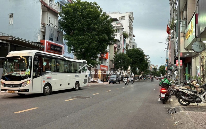 Giảm SỐC 7 tỷ CHDV ngang 6.5m 30PN T.máy 165m2 TN 130tr MTKD 12m Lê Đức Thọ nhỉnh 28 tỷ.