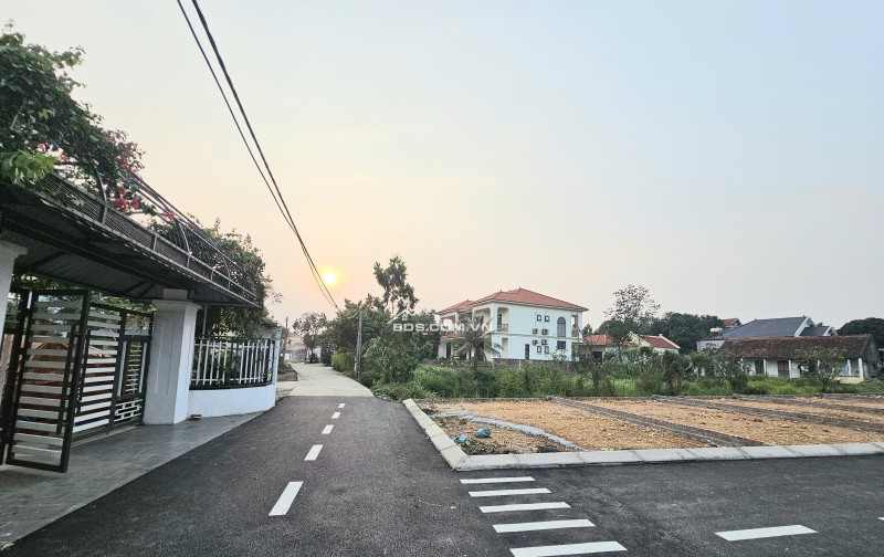 CHỈ TỪ 500 TRIỆU SỞ HỮU SỔ ĐỎ LÔ ĐẤT GẦN HỒ ĐẠI LẢI