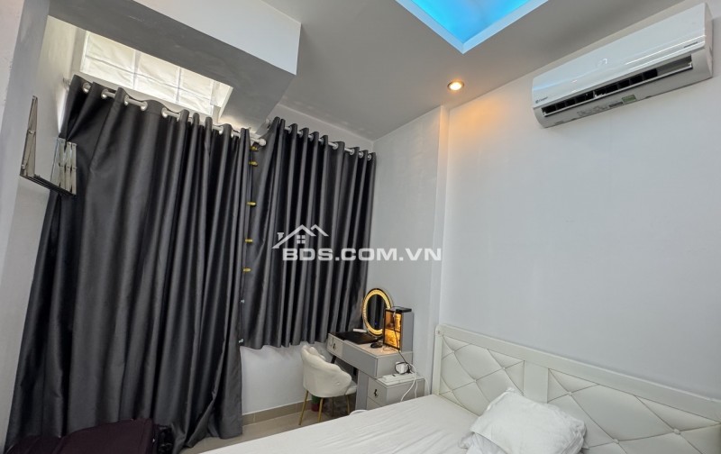 NHÀ ĐẸP 4 TẦNG NGÔ QUYỀN – PHƯỜNG HÒA HƯNG, QUẬN 10 – CHỈ 6,9 TỶ TL