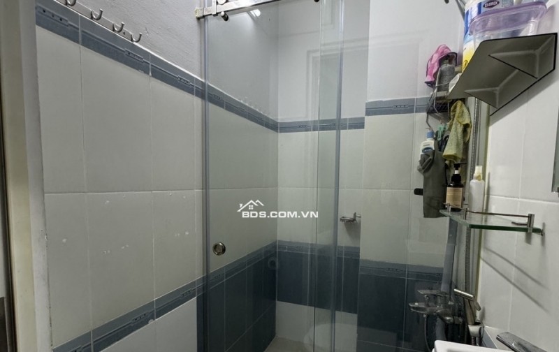 NHÀ ĐẸP 4 TẦNG NGÔ QUYỀN – PHƯỜNG HÒA HƯNG, QUẬN 10 – CHỈ 6,9 TỶ TL