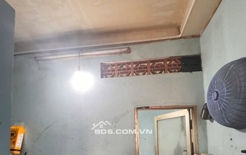 Cơ Hội Sở Hữu Nhà Quận 10 Giá Tốt – 27m², 2 Tầng Kiên Cố, chỉ 4,45 Tỷ