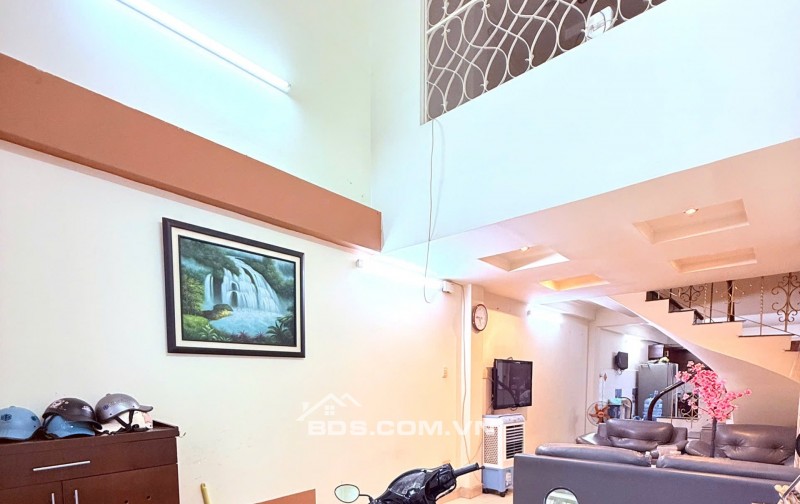 HXH Nguyễn Trọng Tuyển – 60m², 4 Tầng, 5PN – Chỉ 11 Tỷ, Hiếm Có Khó Tìm! CÁCH MẶT TIỀN CHỈ 20M