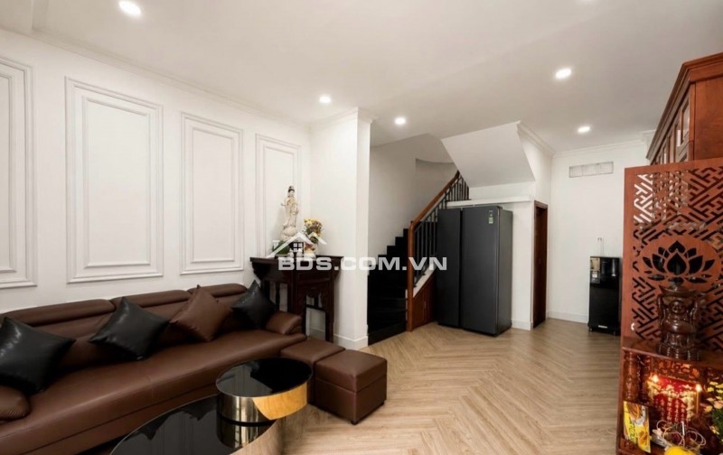 XA HOA QUẬN 1 - NGUYỄN VĂN NGUYỄN - 20M RA MẶT TIỀN - 5 TẦNG SÂN THƯỢNG BTCT - 3PN 4WC SIÊU XINH - DT (4.2x9) SỔ A4 - CHỈ 7.x TỶ.