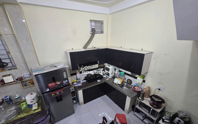 BÁN NHÀ ĐẸP 1.6 TỶ 2 TẦNG 45M2 ( HƯỚNG ĐÔNG ) NGÕ PHÙ LONG