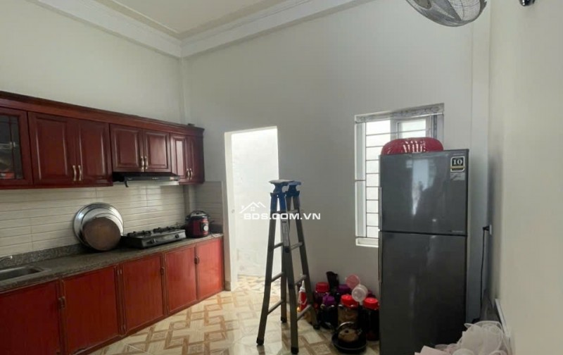 BÁN NHÀ GIÁ RẺ 1.92 TỶ 3 TẦNG 47M2 ( ĐÔNG NAM ) NGÕ TRẦN THÁI TÔNG