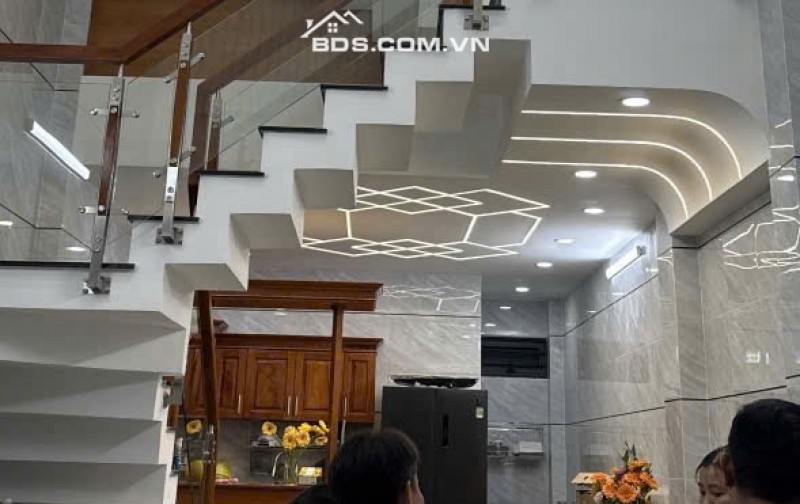 Bán nhà mới cao cấp hẻm 1768 Tỉnh Lộ 10 Quận Bình Tân ( cũ )