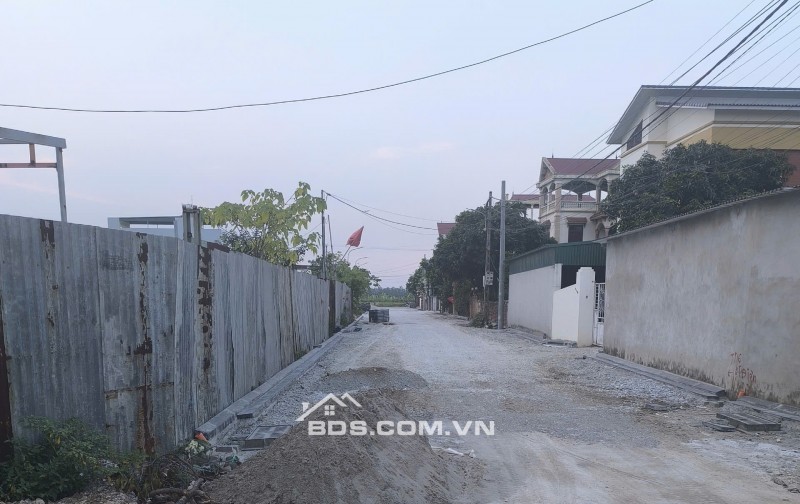 Bán Đất 352m2 - Lô góc ngã 4 (3 mặt tiền) tại Nguyên Khê - Đông Anh - Hà Nội