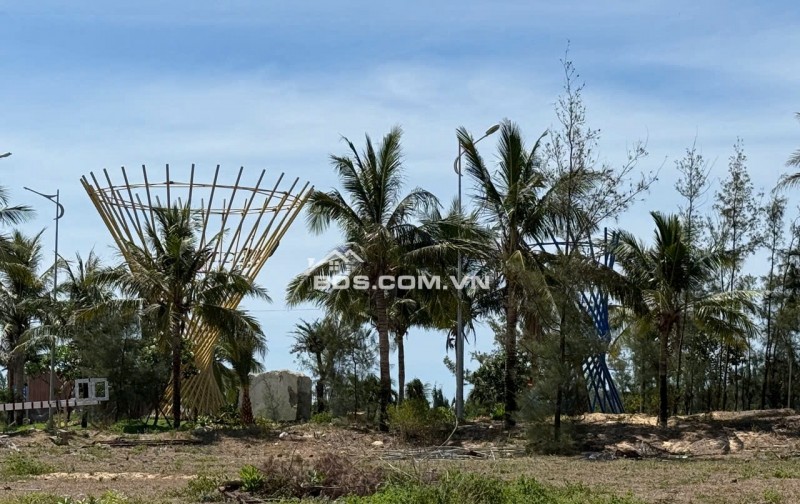 Chính chủ cần bán đất ,lô góc, 3 mặt tiền dự án FLC Luxcity Quy Nhơn, Bình Định, 0905867779