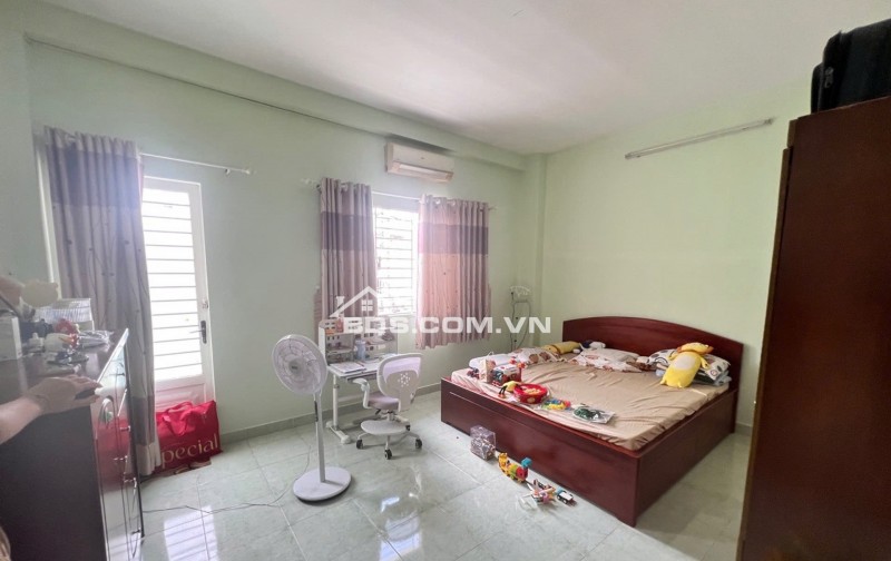 Bán Nhà đẹp HXH đường Huỳnh Tấn Phát, Q7, nhỉnh 7 tỷ