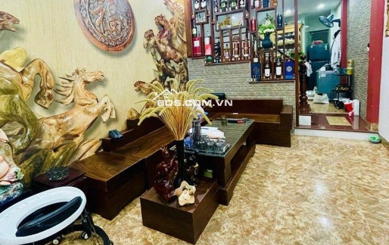 30m ra phố Tôn Đúc Thắng, nhà 30m x 4 tầng, giá chưa đến 9 tỷ