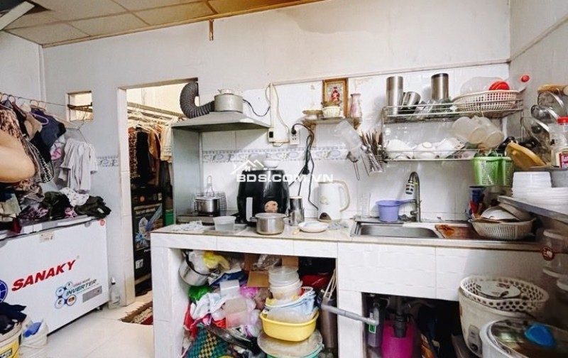 Bán nhà hẻm đường số Đường 11, Phường 4, Quận 4.