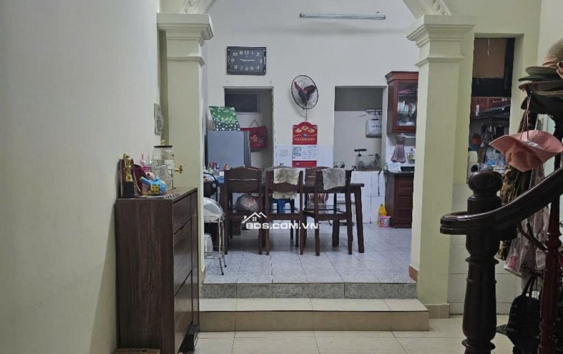 Trung Tâm Thanh Xuân, CHỈ HƠN 150tr/m2 – 66m2 x 4T - Nhà Đẹp Dân Xây, Lô Góc cực thoáng!