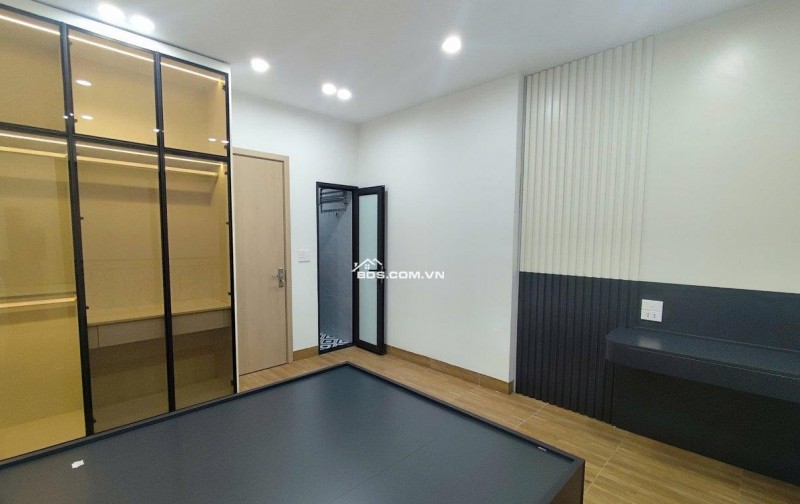 NHÀ ĐẸP GIÁ 6.3 TỶ ,  DÂN XÂY PHỐ MINH KHAI HỘ KHẨU HAI BÀ TRƯNG NGÕ THÔNG, THOÁNG TRƯỚC,SAU.CHỈ VÀI PHÚT DI CHUYỂN QUA TIME CITY,ĐẠI HỌC BÁCH