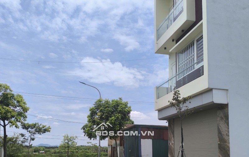 Hiếm! Lô Đất đấu giá 80m2 còn sót lại tại Nguyên Khê - Đông Anh - Hà Nội. Giá: 85tr/m2