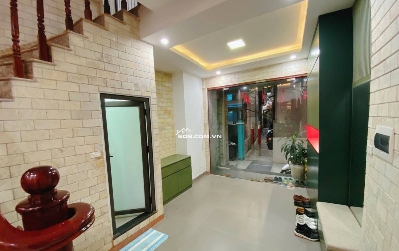 Bán Nhà Nguyễn Lương Bằng, Đống Đa 45m, 5 tầng, giá 12.3 tỷ.