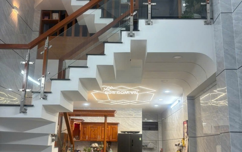 Bán nhà mới cao cấp hẻm 1768 Tỉnh Lộ 10 Quận Bình Tân ( cũ )