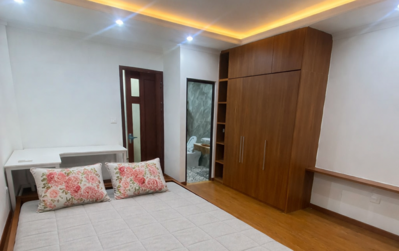  RẤT HIẾM-SÀI ĐỒNG-BÁN NHÀ 5 TẦNG – FULL NỘI THẤT – Ở NGAY-20m RA ĐƯỜNG Ô TÔ TRÁNH 
